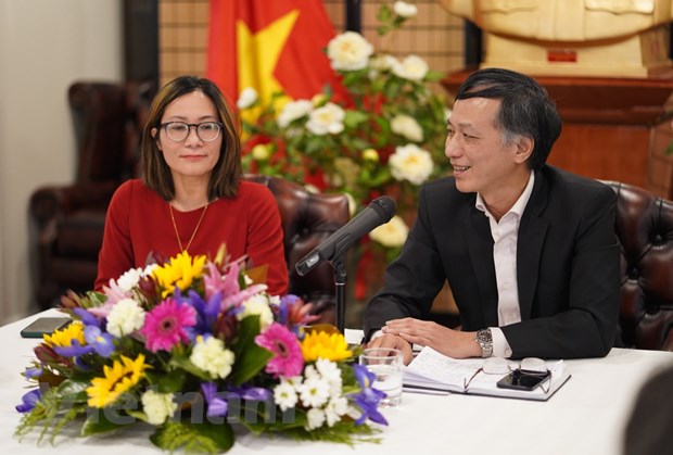 越南驻澳大利亚大使馆举行通报越共十三大结果的视频会议