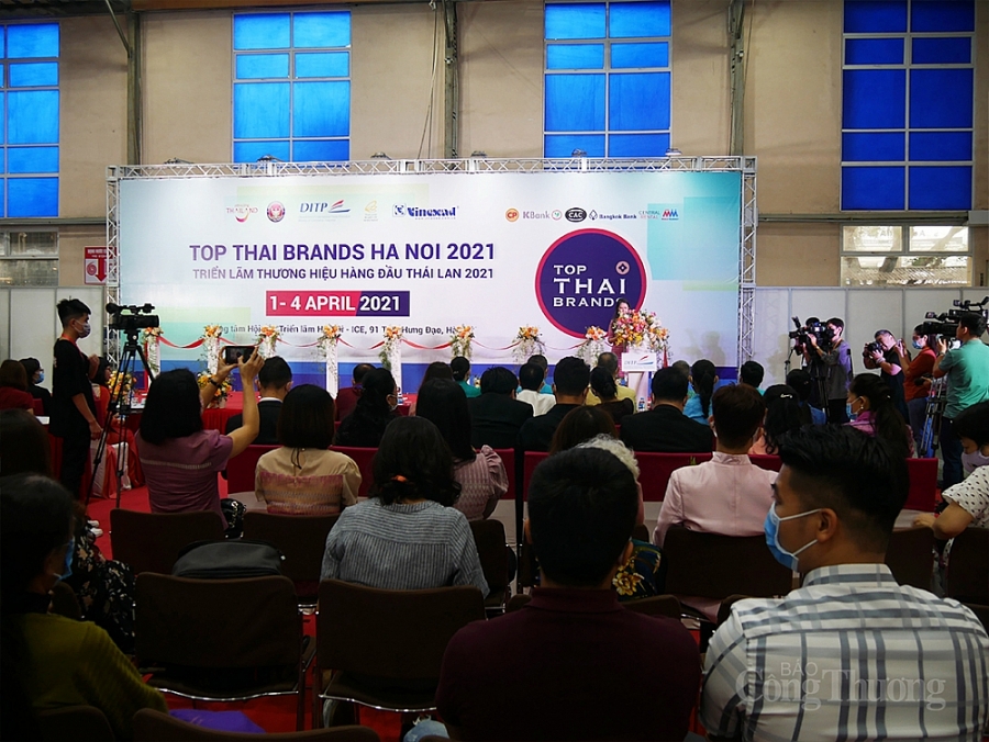 在新冠疫情困境下努力将泰国产品带到越南市场