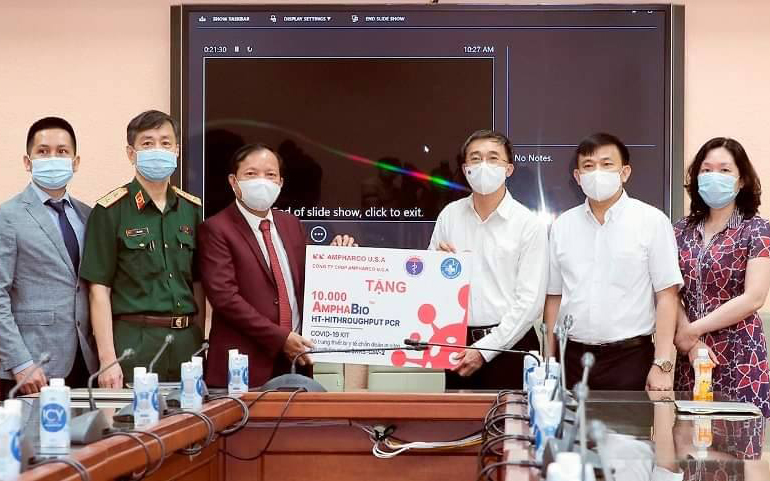卫生部接受1万只新冠病毒检测试剂盒