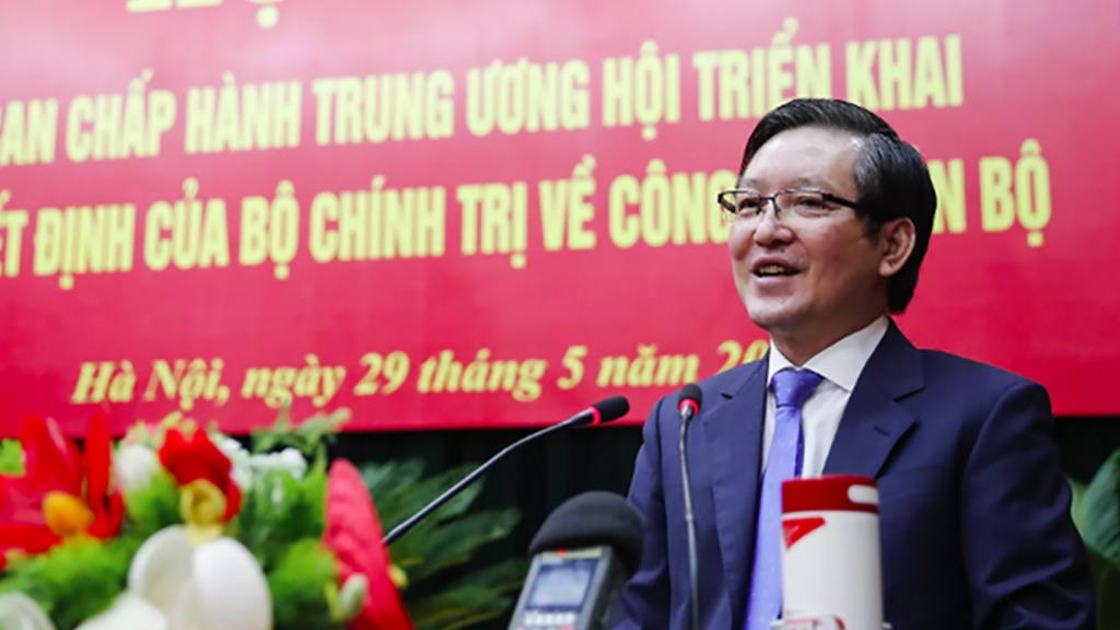 梁国段同志当选越南农民协会主席