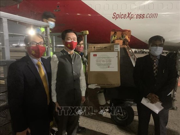 越南为印度捐赠防疫物资