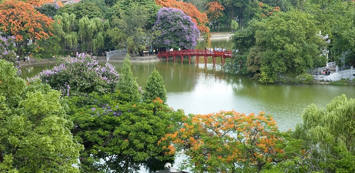 2021 年上半年河内接待游客近290 万人次