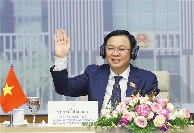文莱希望在新冠疫苗研发领域与越南加强合作