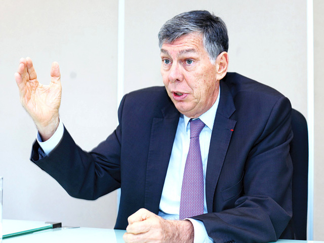 落实“疫苗”战略将助越南恢复经济增长