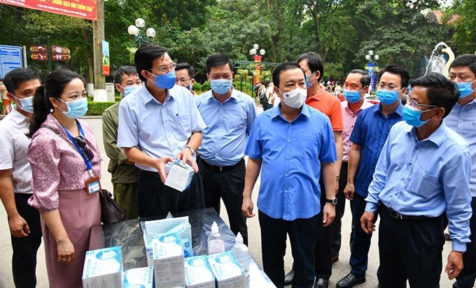 河内市成立10个工作组支援当地疫情热区防疫工作