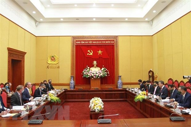 促进英国执法部门与越南公安部的合作关系
