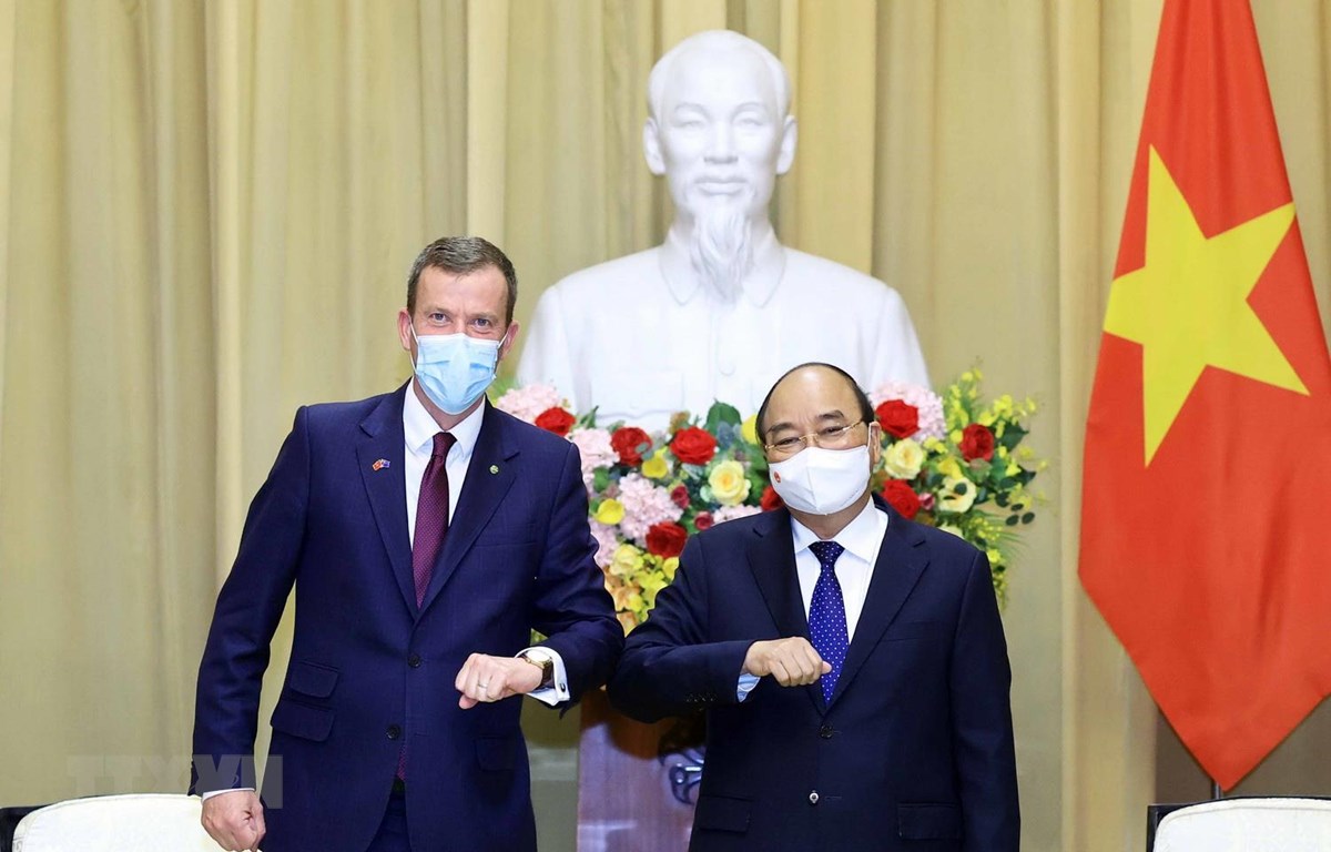 国家主席阮春福会见澳大利亚贸易、旅游和投资部长丹•特汉