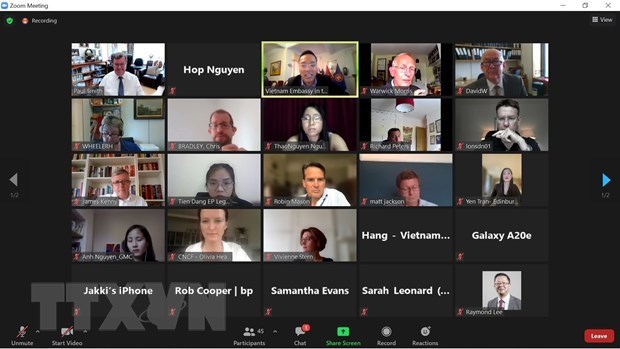 越英双边关系当前处于历史最好时期