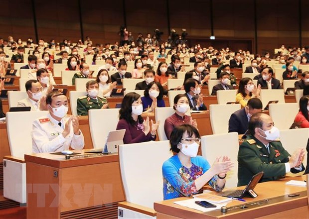 国会讨论两项重要的国家目标计划