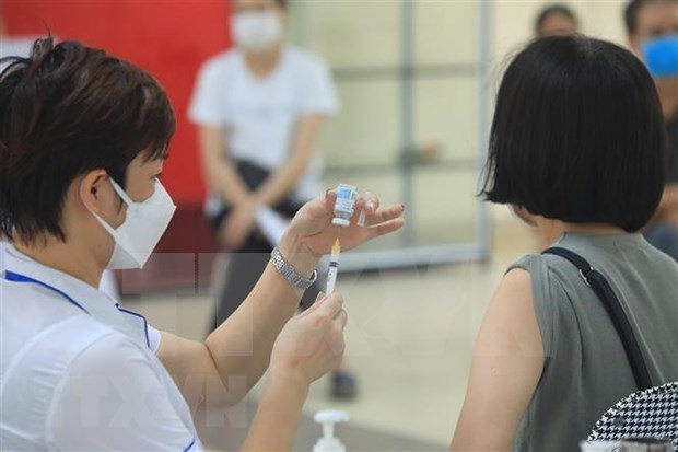 8月11日上午，越南报告新增新冠肺炎确诊病例4802例
