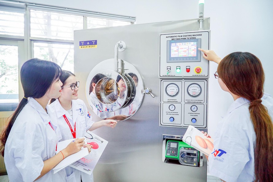 “2021软科世界大学学术排名”出炉：越南两所大学名列其中