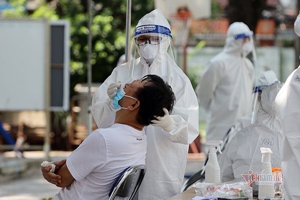 河内市政府要求市民在实施社交距离措施期间不得离城