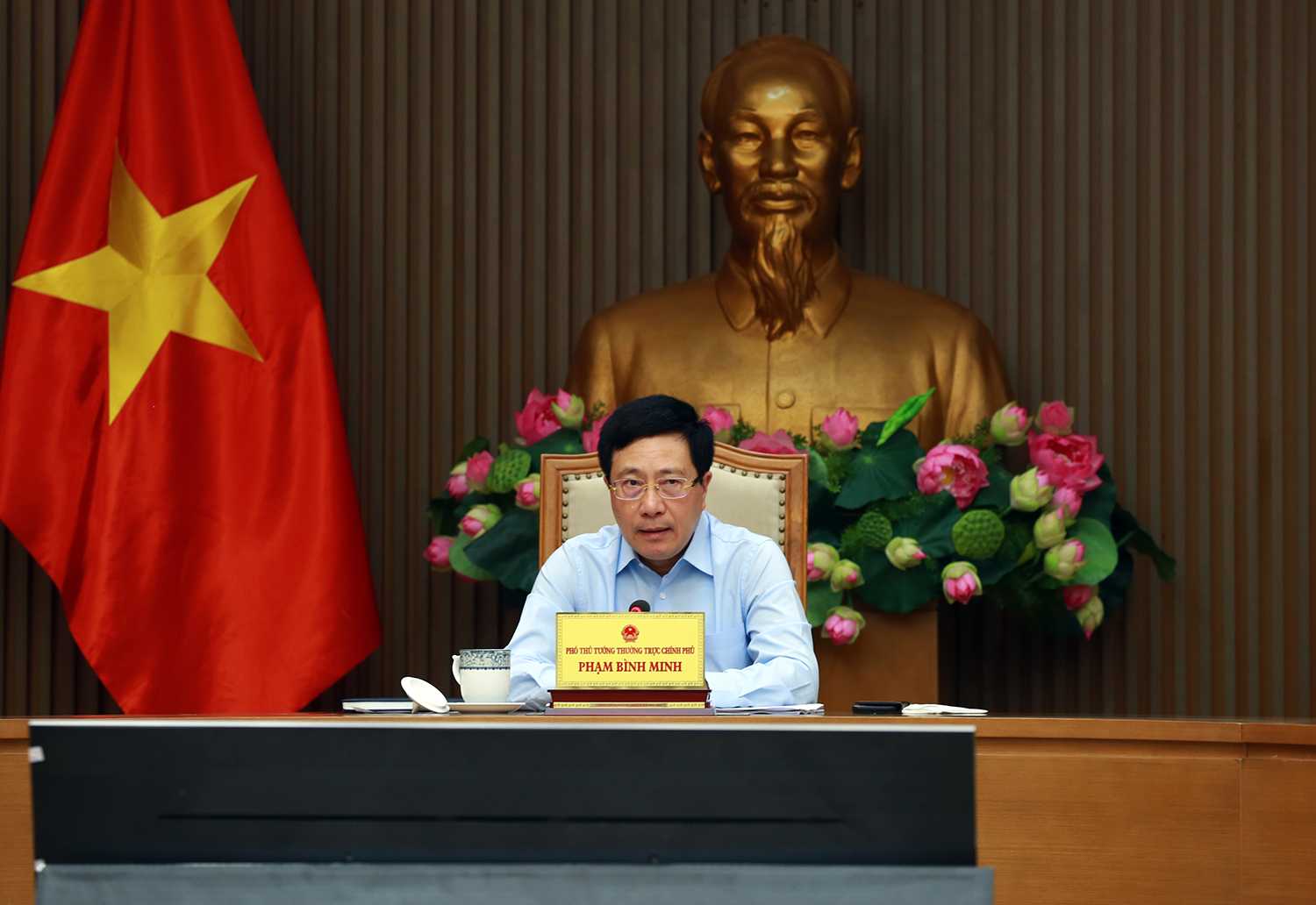 范平明副总理：核查、化解投资项目施工过程中遇到的障碍