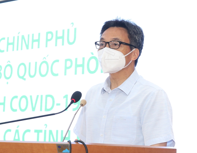 军队继续协助胡志明市及南部各省防控疫情