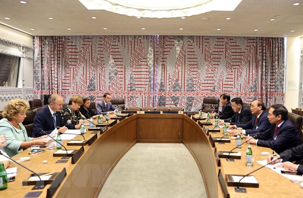 越南国家主席阮春福会见各国高级领导人和世行行长