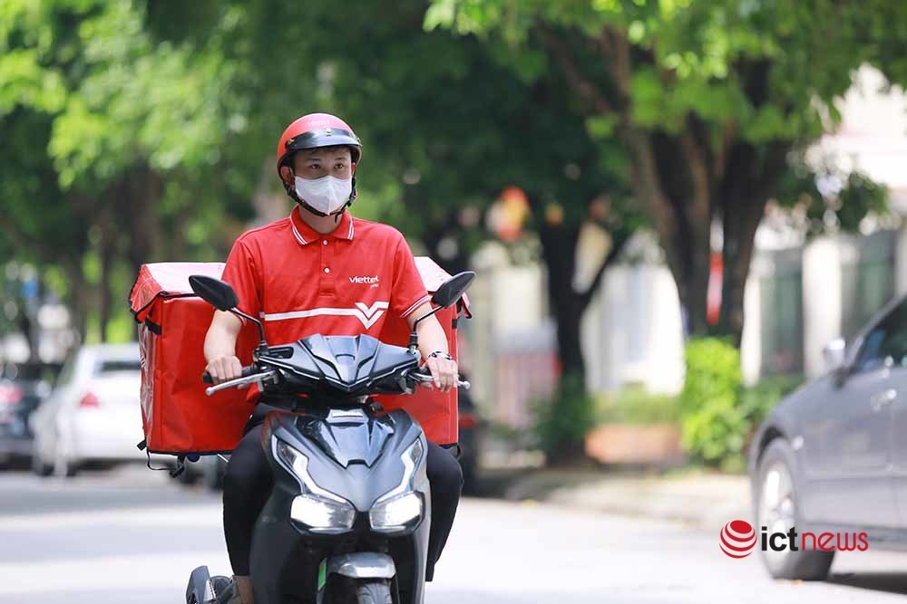 河内允许配送员每天上午9时至晚上8时托送货品