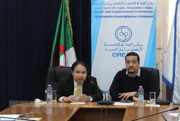 越南与阿尔及利亚经贸推介座谈会举行