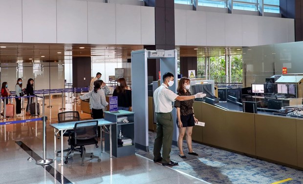 自10月27日起，广宁省云屯-胡志明市商业航线恢复运营