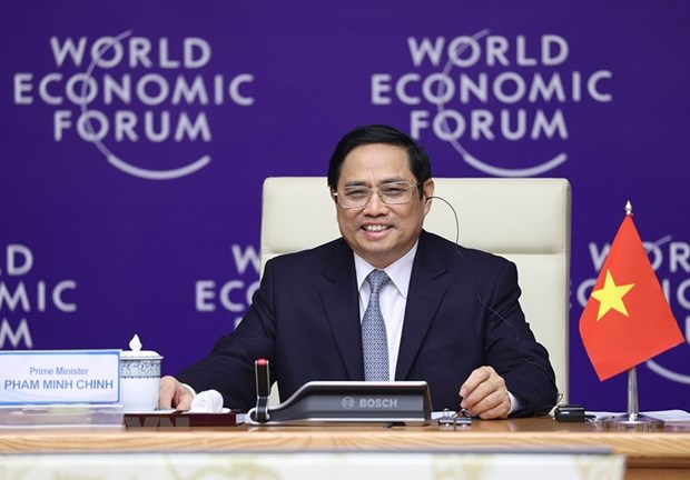 范明正总理共同主持首次越南与世界经济论坛国家战略对话