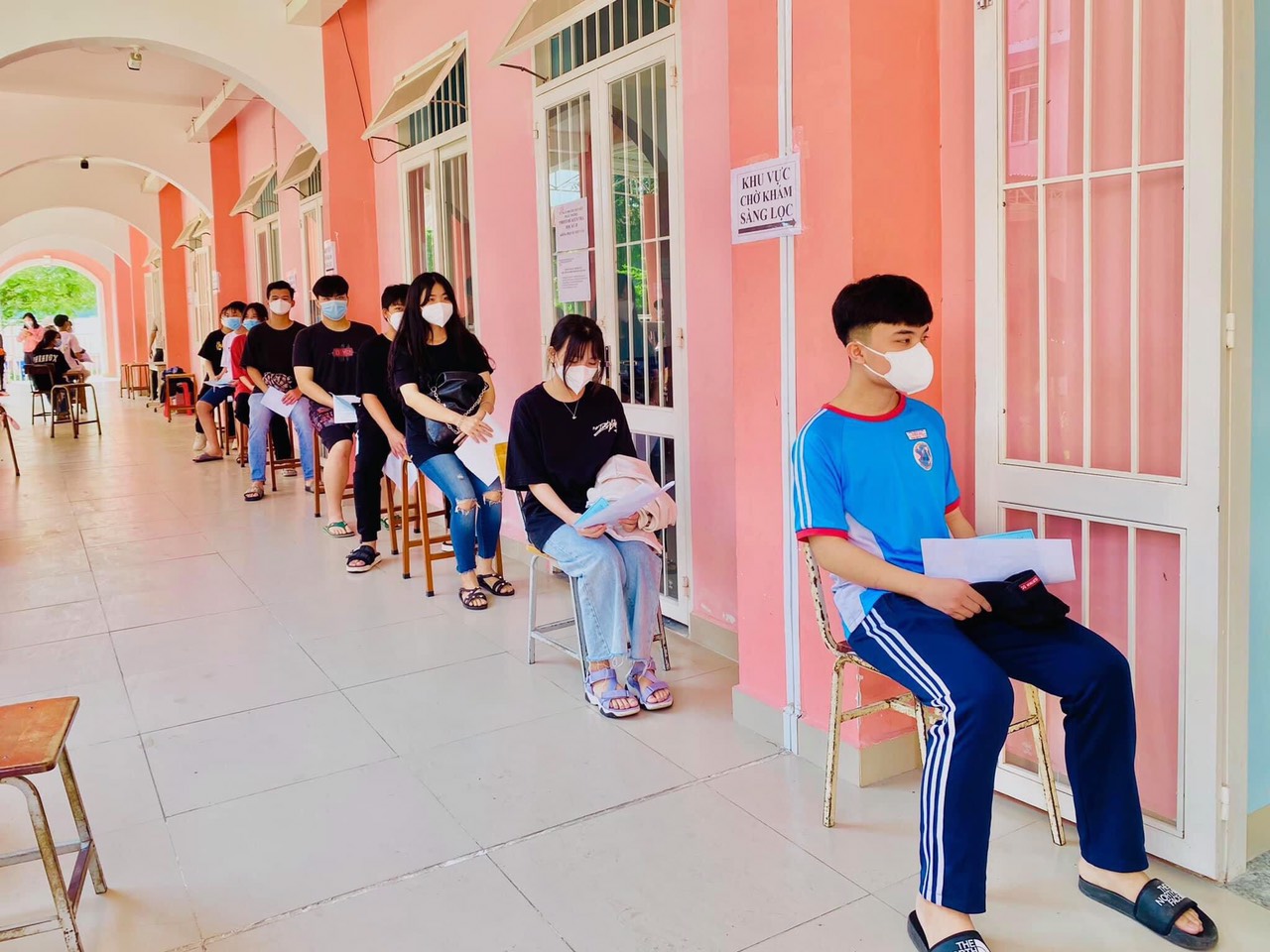 胡志明市：逾8 6万名12-17岁人群接种疫苗