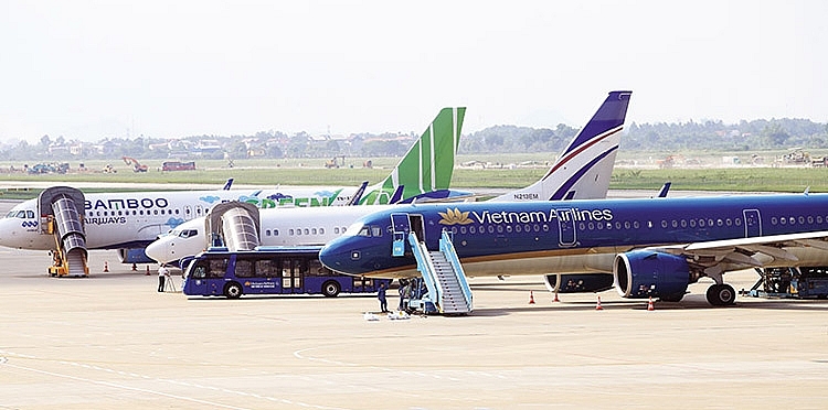 河内至胡志明市和岘港市航线重新开放
