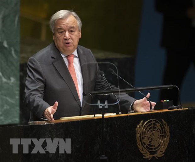 世卫组织总干事和联合国秘书长共同推出全球新冠疫苗接种战略