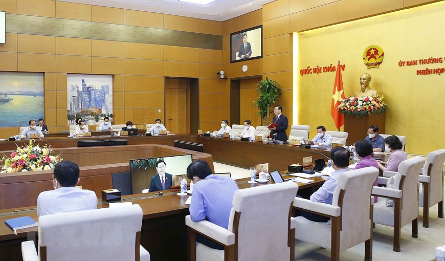 越南第十五届国会常务委员会第四次会议开幕