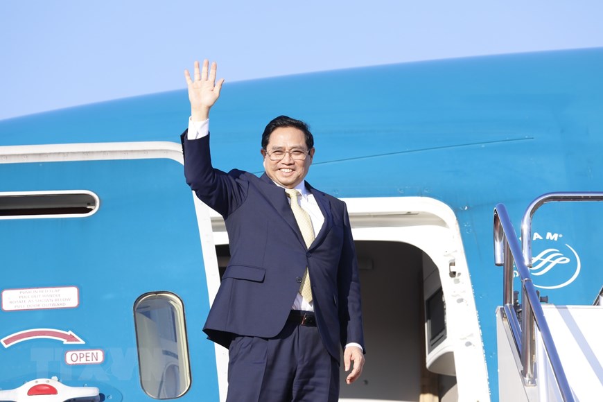 政府总理范明正圆满结束访日之旅