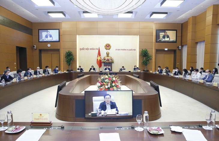 越南国会筹备年终特别会议内容
