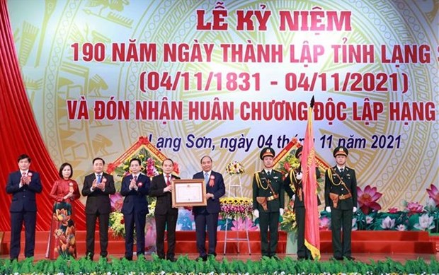 阮春福主席出席谅山省成立190周年纪念仪式
