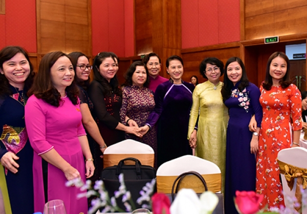 越南是亚洲地区保障女童权益的领先国家之一