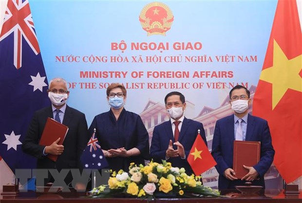 第三次越澳外交部长会议在河内举行