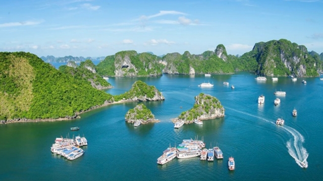 “越南文化遗产、名胜和传统手工艺品” 展览会在宁平省举行