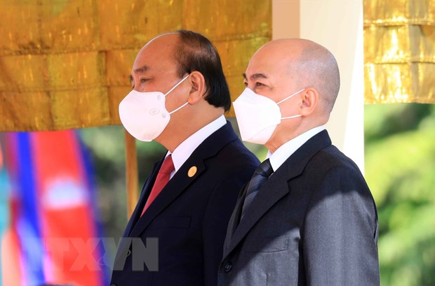 柬埔寨专家高度评价越南国家主席阮春福访柬之旅