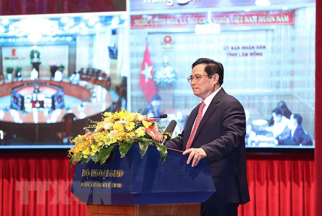 范明正总理：所有外交活动必须致力维护国家和民族的利益