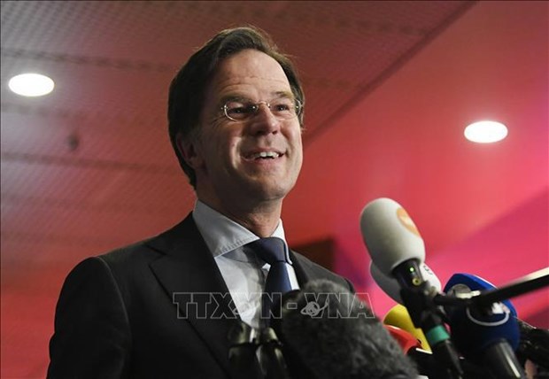 越南政府总理范明正向荷兰首相马克•吕特致贺电