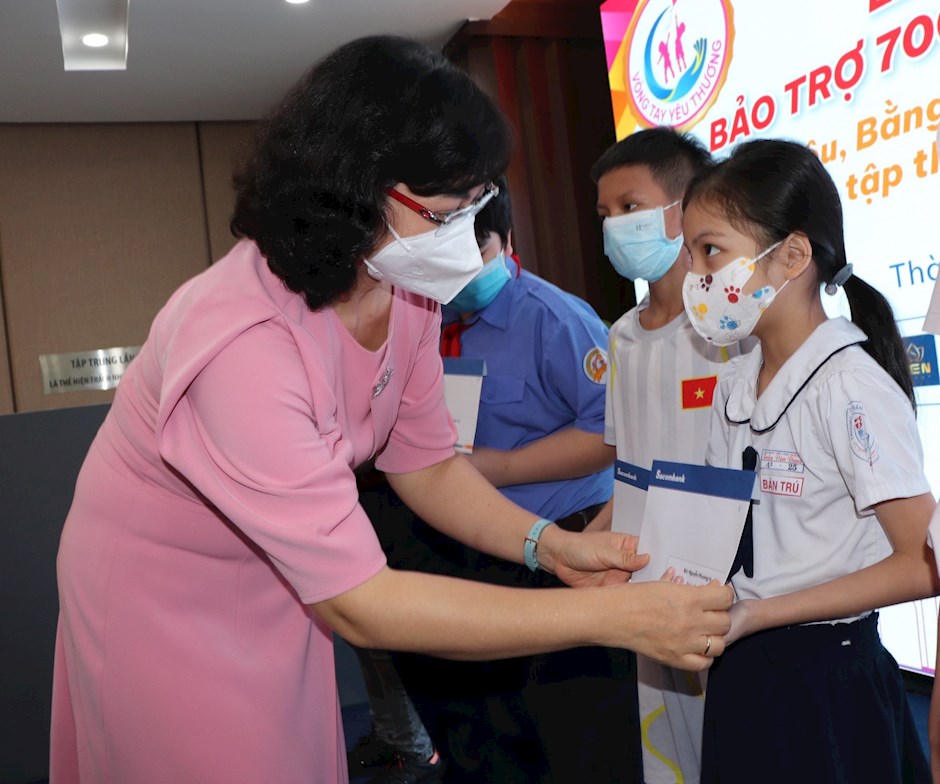 胡志明市拨款9000多亿越盾以展开2022年春节民生保障工作