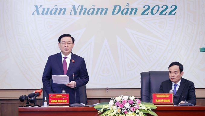 国会主席王廷惠视察海防市