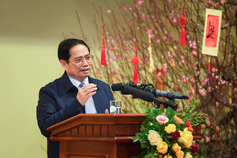 范明正总理：要将贷款投向生产经营和优先发展领域