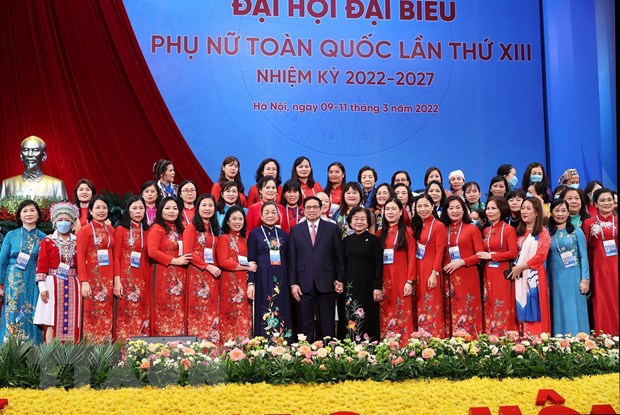 范明正总理出席越南第十三次全国妇女代表大会