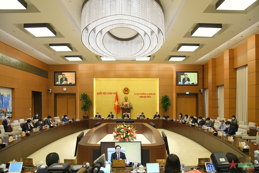 国会常委会建议政府尽早颁发2022-2023年疫情防控工作总体计划