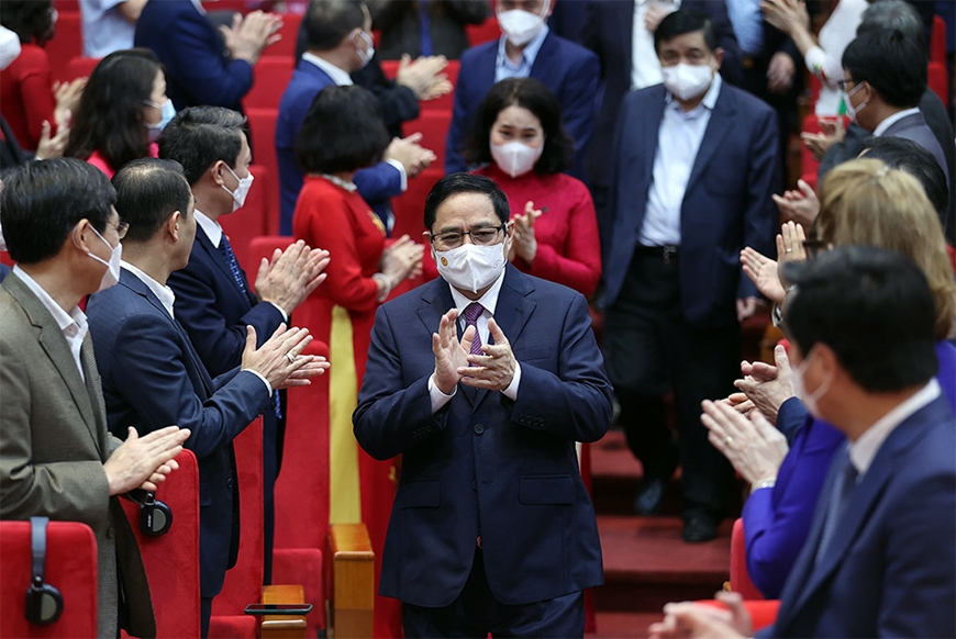 范明正总理：越南党、国家和政府领导人一直高度重视统计工作