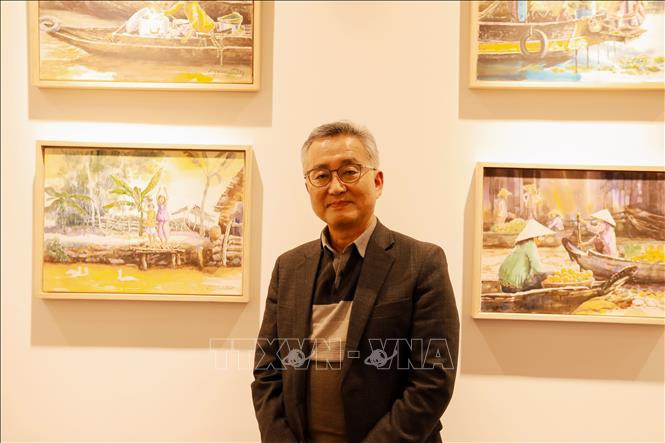 韩国教师举办越南风土人情画展 给人留下深刻的印象