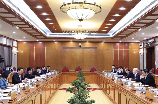 阮富仲总书记主持召开越共中央政治局会议