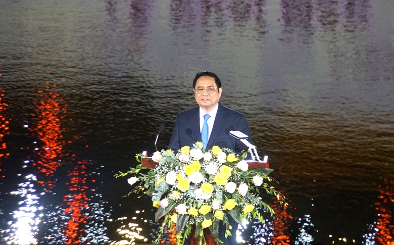 范明正总理出席2022广南国家旅游年开幕仪式