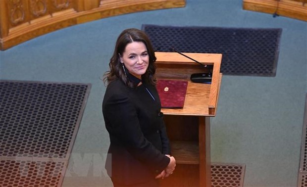 诺瓦克女士成为匈牙利首位女总统