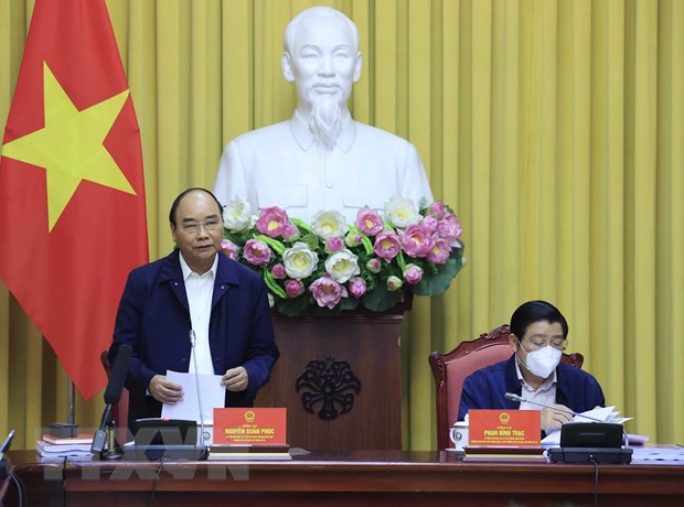 越南国家主席阮春福要求加快推进法治国家提案起草进度
