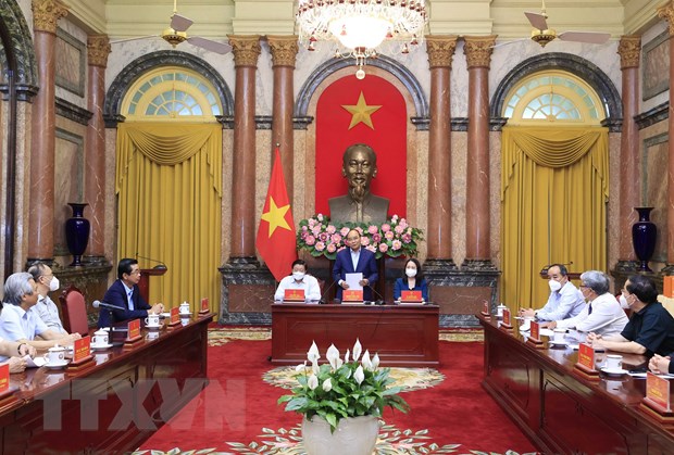 国家主席阮春福：确保法治国家建设提案的起草进度及其质量