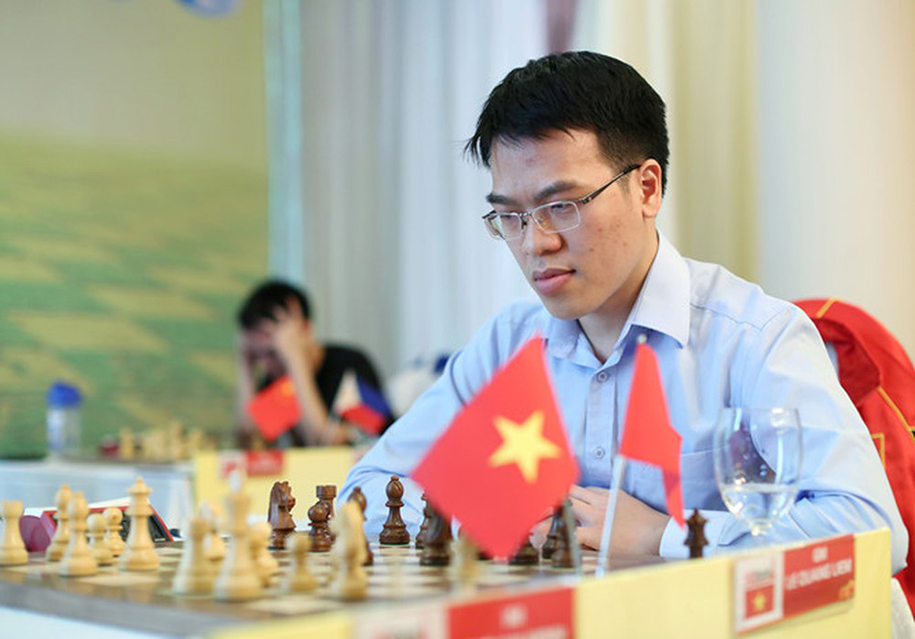 越南棋手黎光廉打败世界象棋之王马格努斯·卡尔森