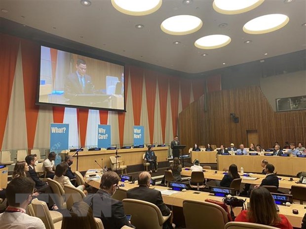 越南常驻联合国代表分享克服战争遗留地雷后果的经验